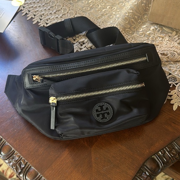 New Tory Burch belt bag black - Picture 7 of 9